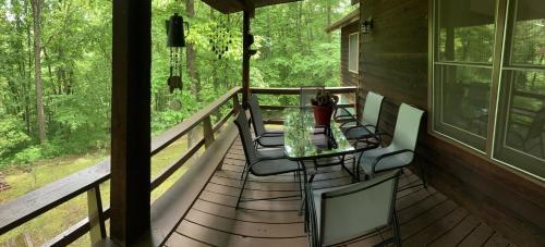 Spy Rock Cabin Cabin