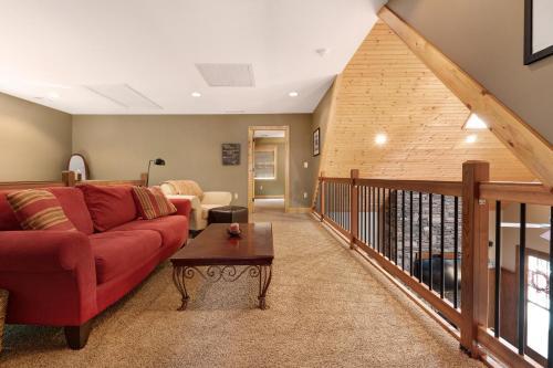 Tuckaway Retreat