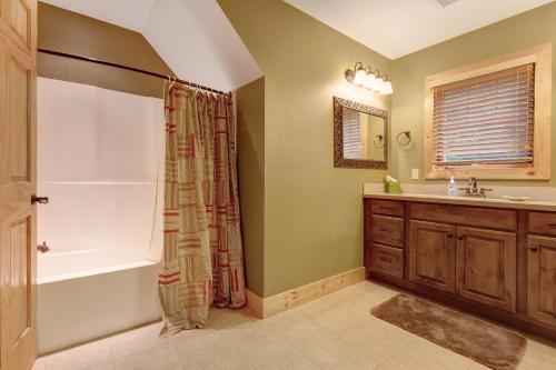 Tuckaway Retreat