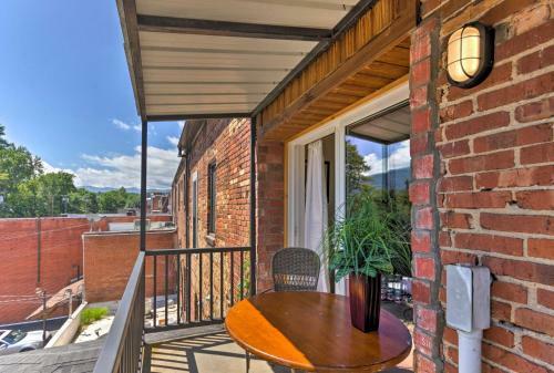 Apartamento Modern Main St Apt In Downtown Waynesville!