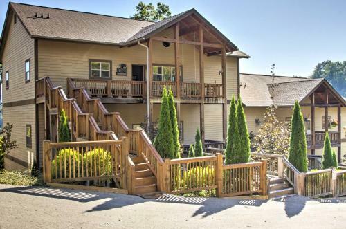 Apartamento Bryson City Condo With Deck For Viewing Fall Colors!