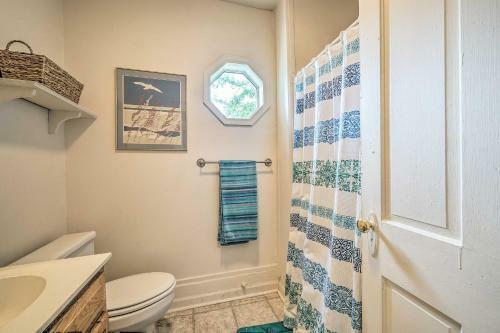 Downtown Wilmington Apartment - 4 Miles To Uncw!