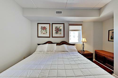 Apartamento New Listing! Walkable Historic District Condo Condo