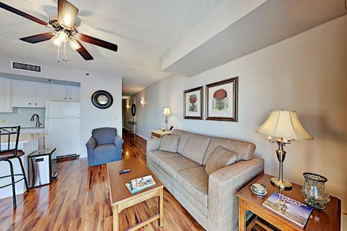 Apartamento New Listing! Walkable Historic District Condo Condo
