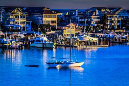 Hotel Harbor Inn