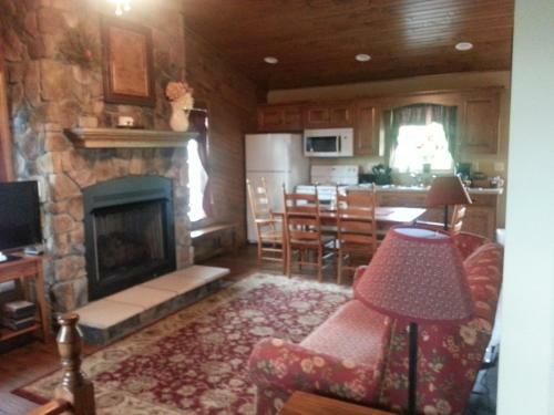 Bed & Breakfast Amish Blessings Cabins