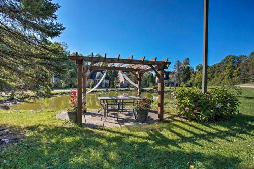 Ski-in And Ski-out Mansfield Studio Cottage With Grill!