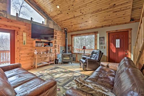 Rustic Cabin With Hot Tub - 7 Miles To Hocking Hills