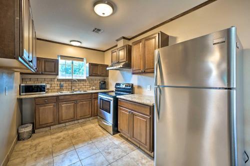 Oklahoma City House With Yard - 10 Mins To Downtown!