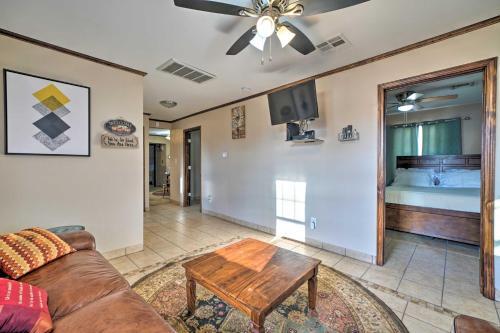 Oklahoma City House With Yard - 10 Mins To Downtown!