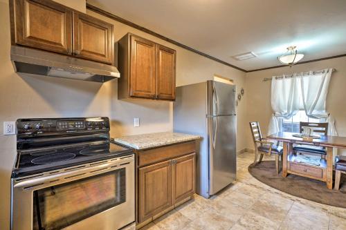 Oklahoma City House With Yard - 10 Mins To Downtown!