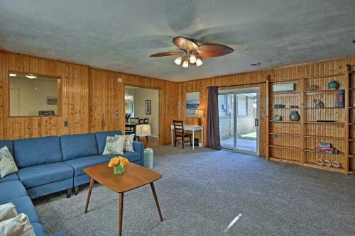 Spacious House With Yard - Mins From Downtown Tulsa!