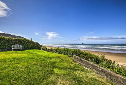 Oceanfront Escape With Pacific Views Surf And Explore