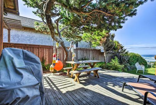 Oceanfront Escape With Pacific Views Surf And Explore