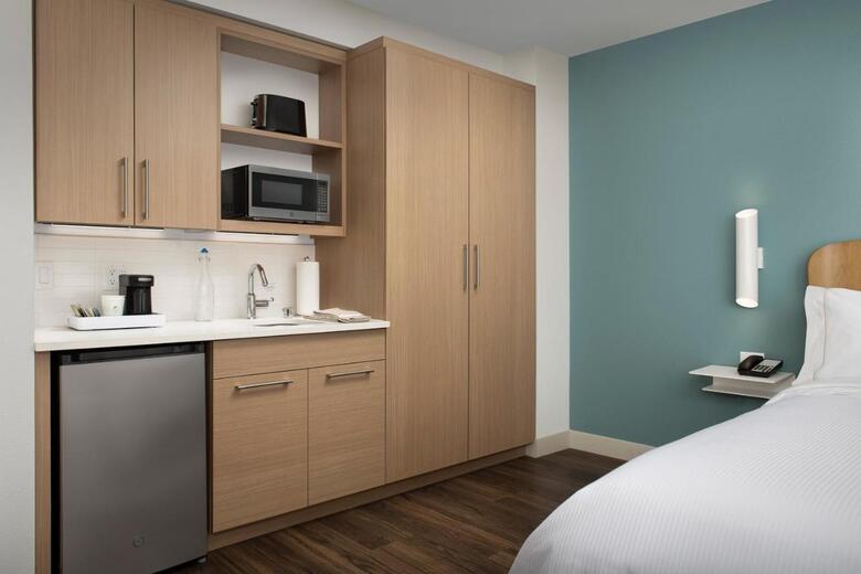 Hotel Element Portland Beaverton