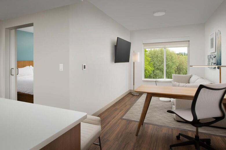 Hotel Element Portland Beaverton