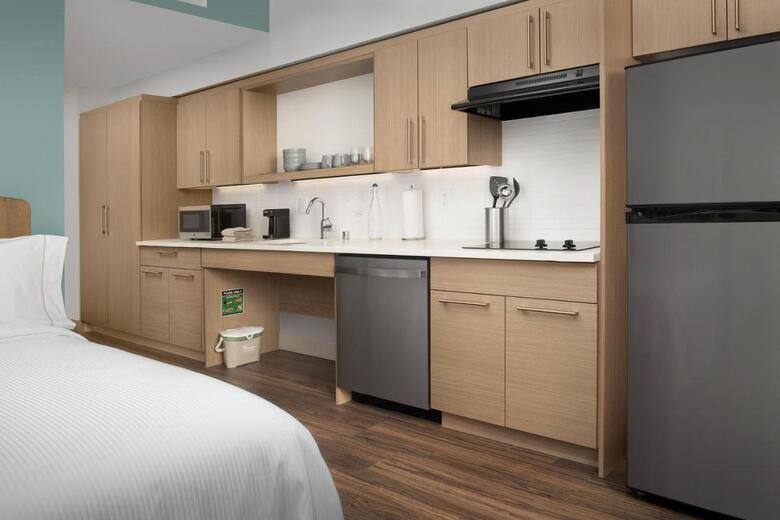 Hotel Element Portland Beaverton