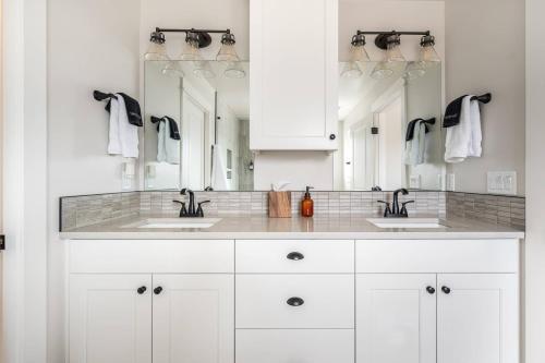 Bend Mountain Modern