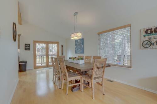 West Hills Home
