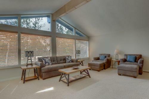 West Hills Home