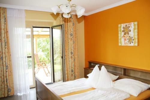Hostal G�stehaus Dobida