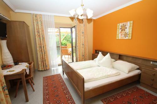 Hostal G�stehaus Dobida