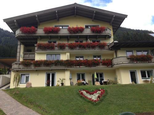 Haus Lechner Apartments