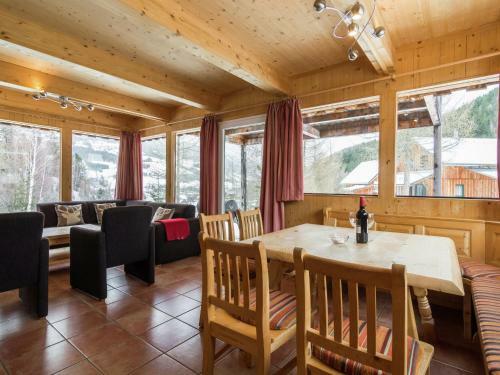 Holiday Home Chaletinaustria