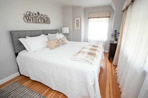 Bed & Breakfast Hummingbird Estate Wine And Suites