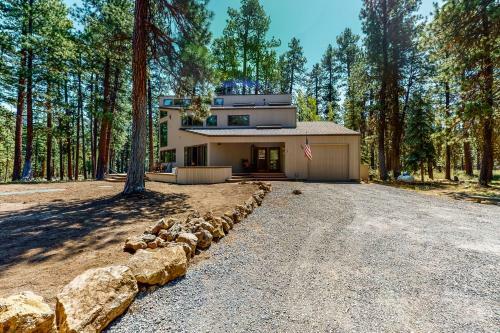 Architect's Masterpiece Black Butte