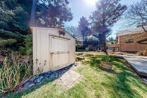 Cape Meares Retreat