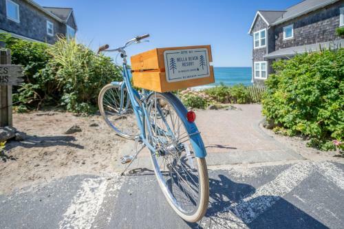 Spyglass Inn