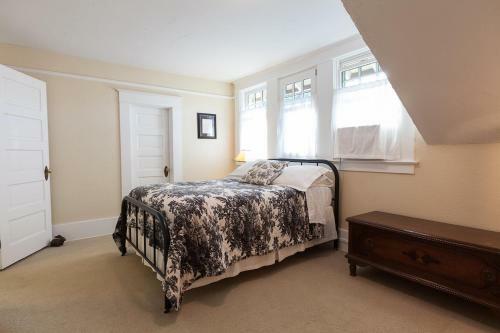 Cascade Chic Home