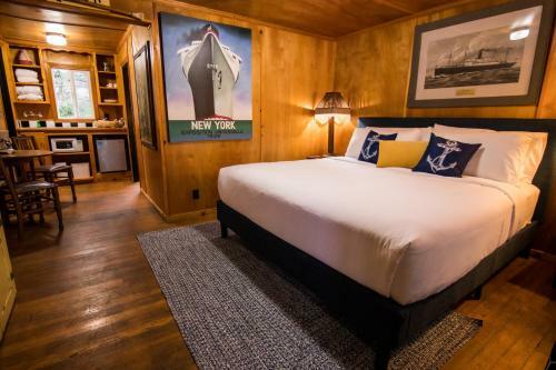 Hotel Anchor Inn Resort