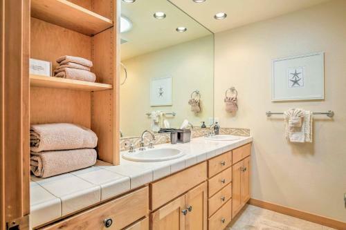 Spacious Family Townhome, Walk To Beach And Downtown