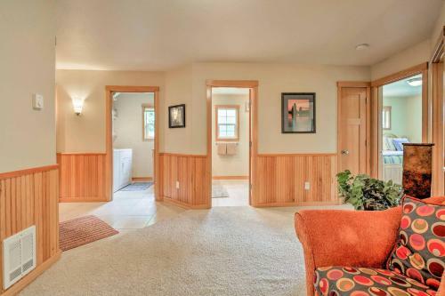 Spacious Family Townhome, Walk To Beach And Downtown