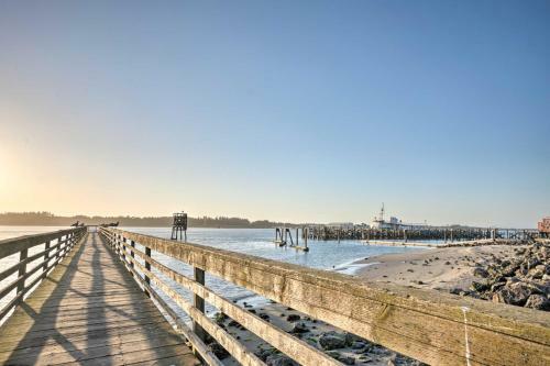 North Bend And Coos Bay Escape By Coast And Dunes