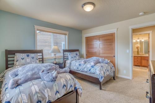 Beach Pine House