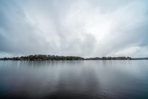 Lake View Escape
