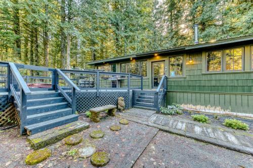 Hygge Cabin On The River