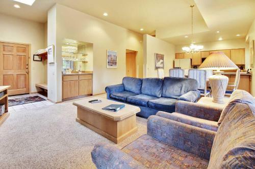 Zridge Condo 26