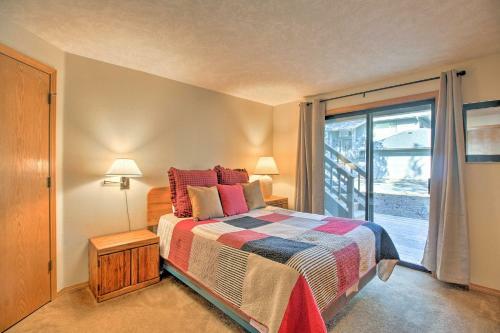 Pet-friendly Sunriver Home Hot Tub And 8 Sharc Passes