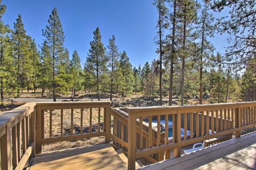 Pet-friendly Sunriver Home Hot Tub And 8 Sharc Passes