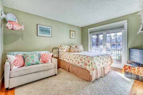 Classy Sisters Townhome