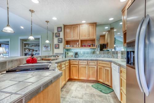 Classy Sisters Townhome