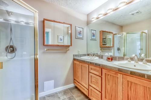 Classy Sisters Townhome