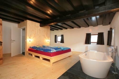 Farmhouse H�f