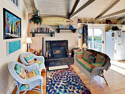 The Surf Cottage Home
