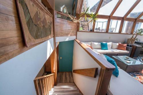 Ocean Front Home With Hot Tub, Ping Pong, Foosball