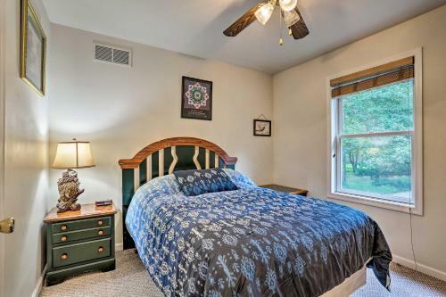 Poconos A-frame Home With Pool Table And Lake Access!